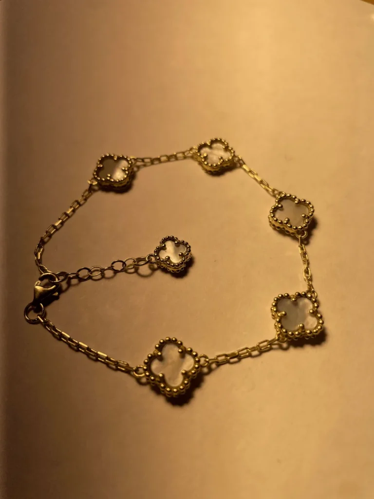 Iris Pearl Clover Bracelet - 14kYG (Full View 2)-min_78_11zon